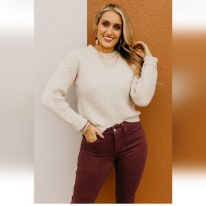 NWT Miou Muse Quilted Cream Sweater Size Small